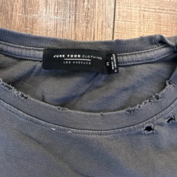 Junkfood WonderWoman‎ Vintage Graphic Tee - Picture 3 of 5